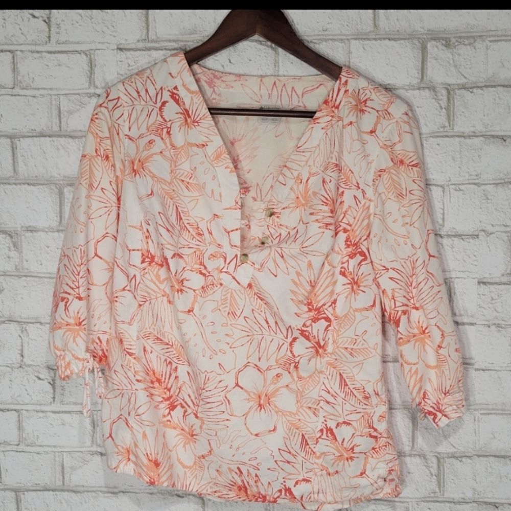 NWOT COLUMBIA flower print blouse